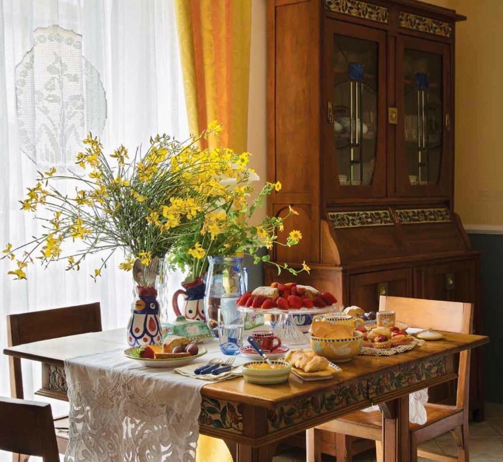 Iride Bed And Breakfast Барониси Екстериор снимка